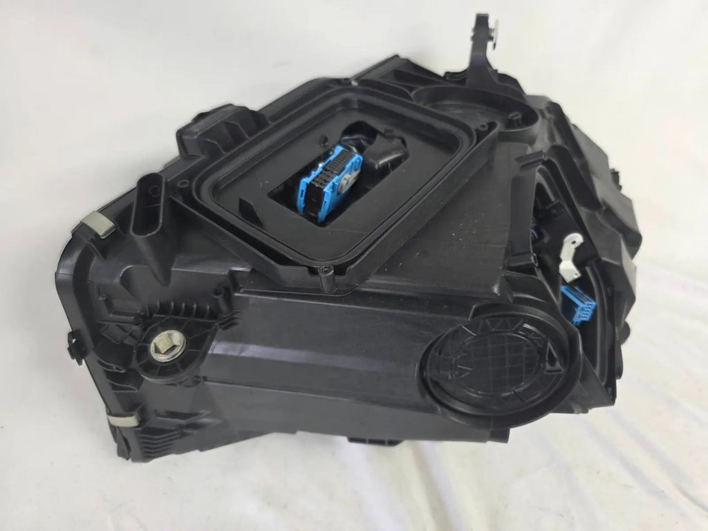 This image shows the left-side DIGITAL LIGHT headlight for the Mercedes-Benz E-Class W214, featuring OEM genuine quality with part number A2149066102. Designed for a precise fit on the left side of the W214 model, this used original headlamp offers Mercedes-Benz’s advanced DIGITAL LIGHT technology for superior adaptive illumination and driving safety.