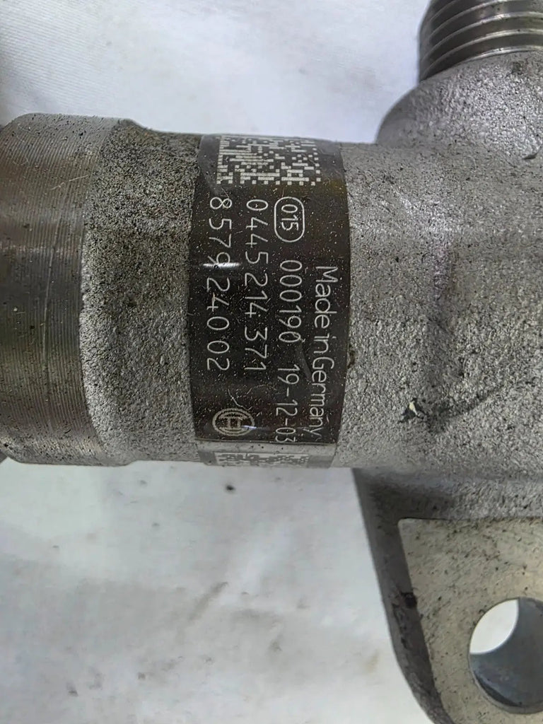 BMW X1 G20 G21 G30 F48 2,0 20d Rail Pipe B47C20B B47 OEM GENUINE 0445214371