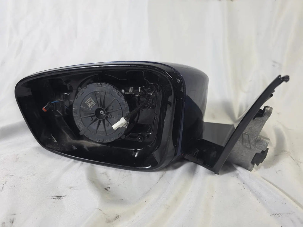 2017 - 2020 BMW 5-Series G30 Left Driver OEM Door Side View Mirror F0184101U668