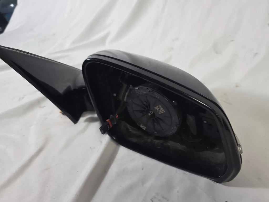2011 - 2015 BMW F10 550 RIGHT PASSENGER SIDE VIEW MIRROR OEM CAMERA BLIND SPOT