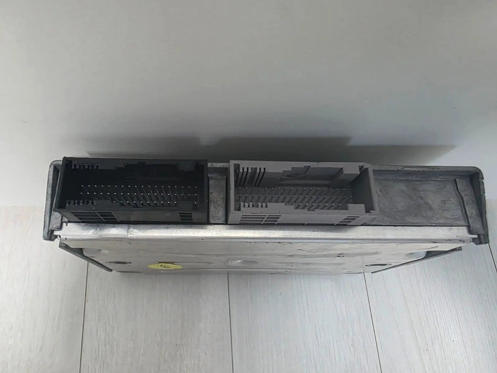 AUDI A5 Q5 INTERFACE GATEWAY COMPUTER CONTROL MODULE UNIT OEM 8W0907468C