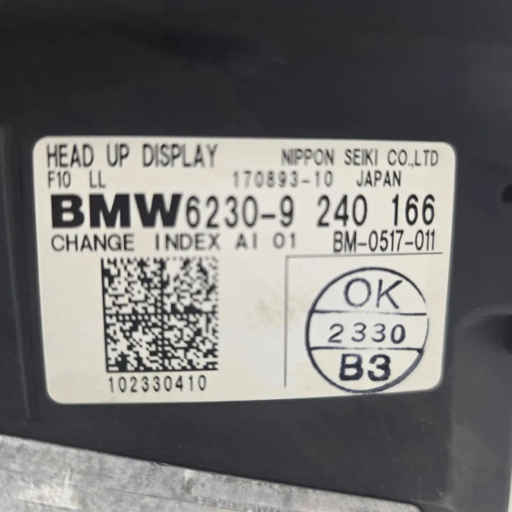 BMW 2011-2013 F10 F11 HEAD-UP DISPLAY HUD MONITOR UNIT IN DASHBOARD OEM 9240166