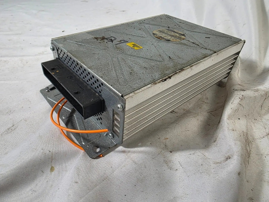 Audi Q7 4L A6 4F Sound System Amplifier OEM 4L0035223 4L0910223B