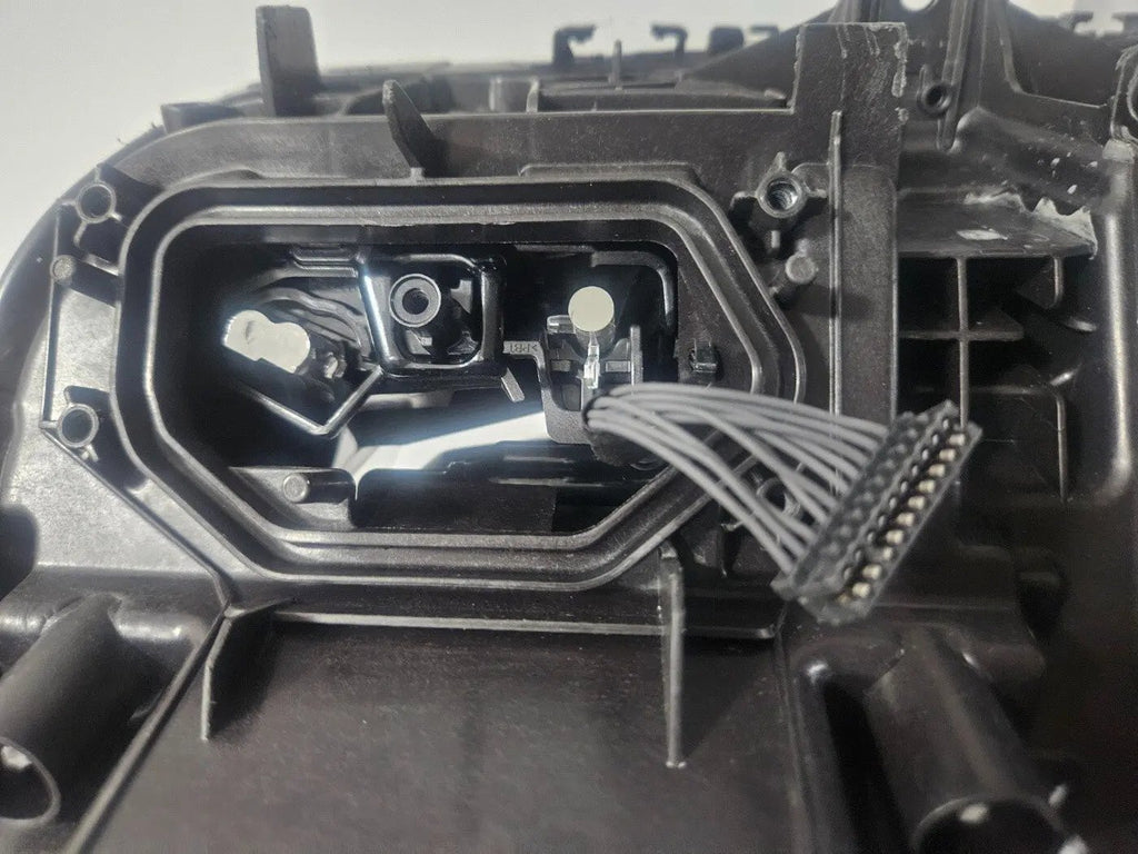 This image shows the right-side Adaptive LED headlight for the BMW 3 Series G20 LCI and G21 LCI models, featuring OEM genuine quality with part number 9450802. This used original headlamp is designed for the facelift (LCI) versions, offering precise fitment, advanced adaptive LED technology, and high-performance illumination tailored for modern BMW styling and safety