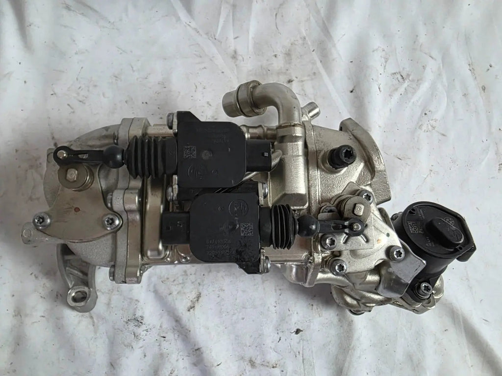BMW EGR Valve for 3 SERIES, 5 SERIES, X3, X4, X5, X6, X7 GENUINE OEM 8598309