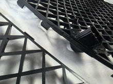 Load image into Gallery viewer, BENTLEY CONTINENTAL GT GTC FRONT GRILLE BLACK MESH OEM GENUINE NEW