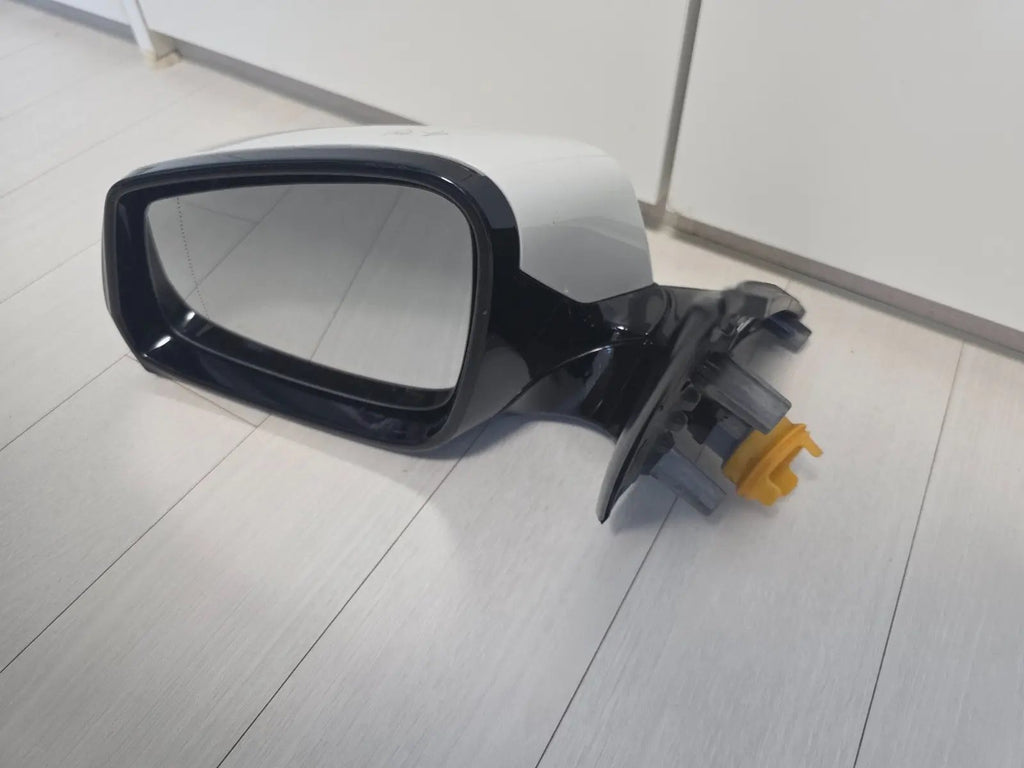 2013-2016 BMW 5 F10 LCI COMPLETE MIRROR LEFT HEAT, AUTO DIM, CAMERA WHITE OEM