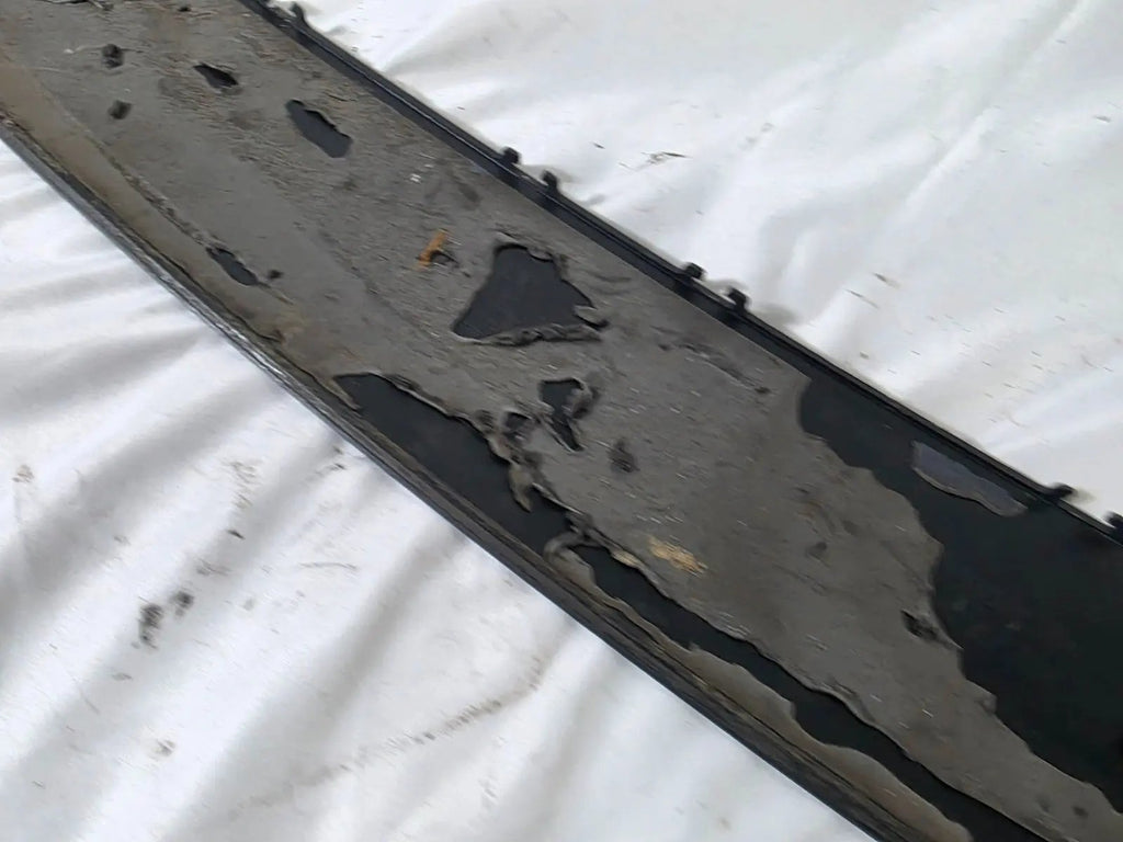 2014 2015 2016 BENTLEY FLYING SPUR REAR BUMPER COVER STRIP TRIM 4W0807427 OEM