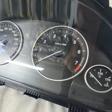 Load image into Gallery viewer, BMW 5 SERIES F10 520D Instrument CLUSTER SPEEDOMETER Panel KMH OEM 9249338