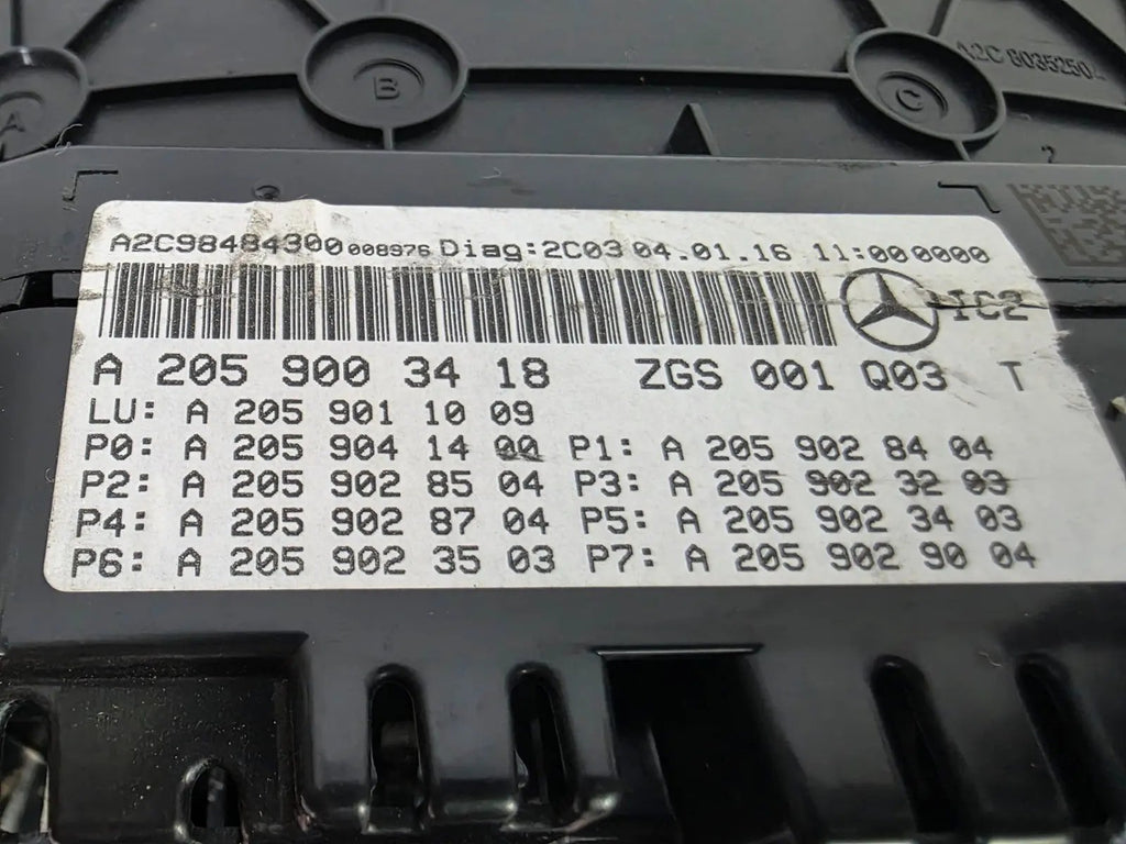 MERCEDES C CLASS W205 INSTRUMENT CLUSTER TACHO SPEEDOMETER OEM A2059003418