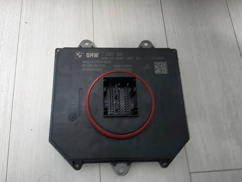 BMW G30 G31 G32 F90 G11 G12 G01 G02 X3 LED Adaptive Headlight Module OEM 7380186