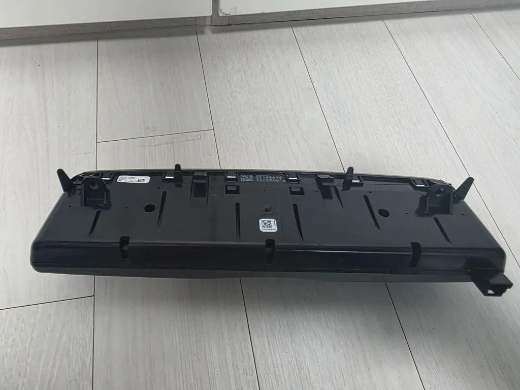 2017 - 2019 MERCEDES E300 W213 A/C HEATER CLIMATE CONTROL PANEL OEM A2139059807