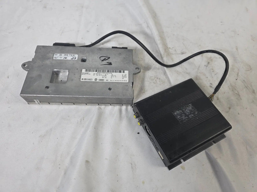 AUDI Q7 S5 GPS-TV NAVIGATION INFORMATION CONTROL MODULE & AUDIO AMP 4E0035729A