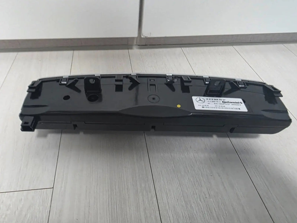 2017 - 2019 MERCEDES E300 W213 A/C HEATER CLIMATE CONTROL PANEL OEM A2139059807