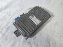 Load image into Gallery viewer, 2012 - 2017 MERCEDES S550 W222 REAR VIEW CAMERA CONTROL MODULE OEM A0009004513