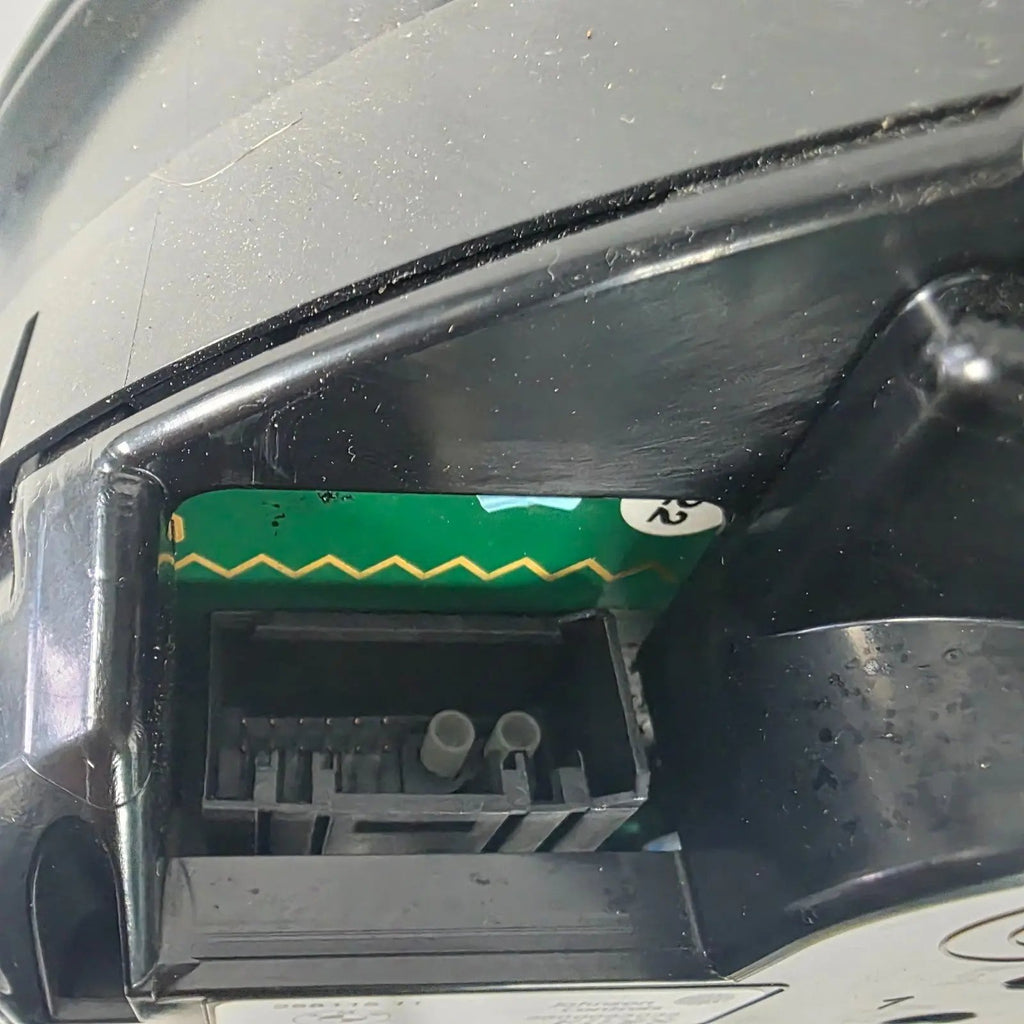 BMW 5 SERIES F10 520D Instrument CLUSTER SPEEDOMETER Panel KMH OEM 9249338