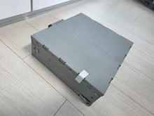 Load image into Gallery viewer, Audi A7 CENTRAL CONTROL Headunit Sat Nav Radio MULTIMEDIA Navigation 4G0035056C