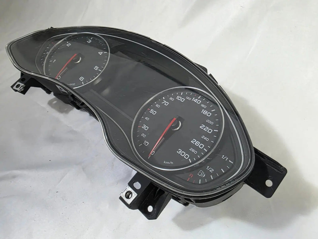 AUDI A6 A7 QUATTRO INSTRUMENT CLUSTER TACHO SPEEDOMETER OEM 4G8920933B