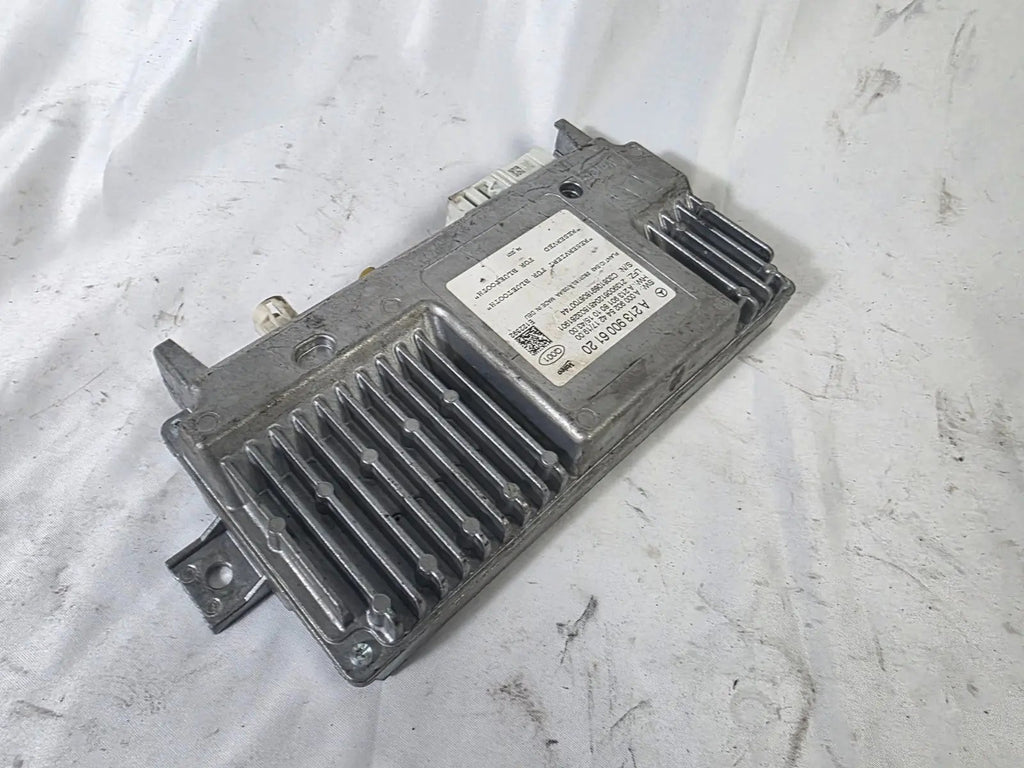 MERCEDES E CLASS W213 C238 REAR VIEW PARKING CAMERA CONTROL MODULE A2139006120