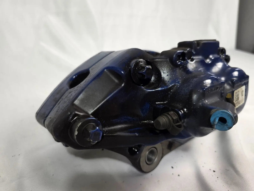 BMW G20 G22 G23 G26 G30 M340 M440 Front Right Passenger Brake Caliper Blue OEM