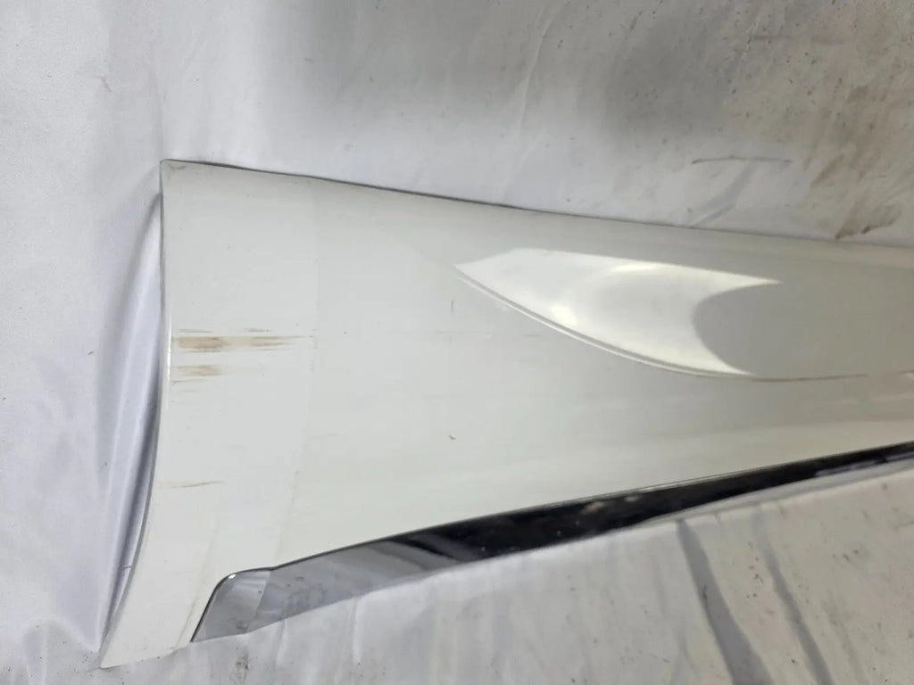 2016-20 BENTLEY BENTAYGA REAR LEFT DOOR TRIM MOLDING CLADDING OEM 36A853073