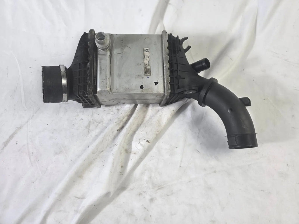 2016-2023 BMW M5 F90 M8 F91 Front Right Air Intercooler Radiator OEM 7852406