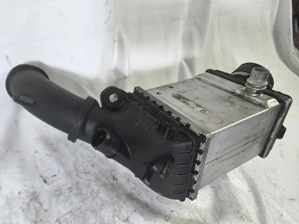 2016-2023 BMW M5 F90 M8 F91 Front Right Air Intercooler Radiator OEM 7852406
