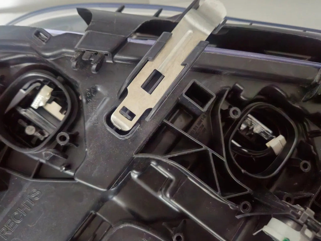 This image features the right-side Adaptive LED headlight (ICON design) for the BMW 7 Series G11 and G12 models, showcasing OEM genuine quality with part number 7408710. This used original headlamp offers BMW’s signature Adaptive LED with ICON styling, providing dynamic lighting performance, precise fitment, and premium functionality tailored for the luxury 7 Series lineup.