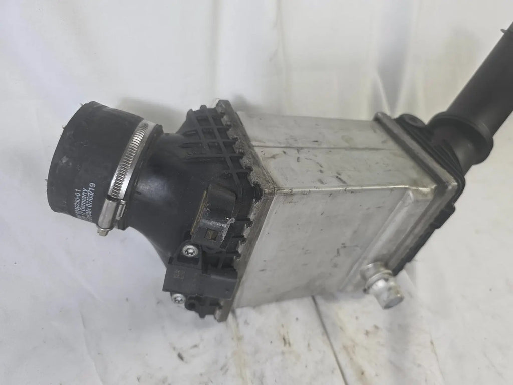 2016-2023 BMW M5 F90 M8 F91 Front Right Air Intercooler Radiator OEM 7852406