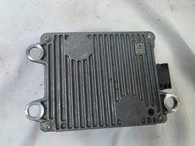 Load image into Gallery viewer, Image #4