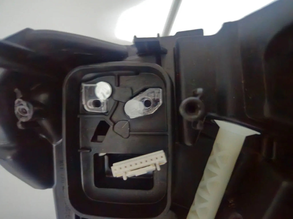 This image features the left-side Laser headlight for the BMW 7 Series G11 LCI and G12 LCI models, with OEM genuine quality and part number 9450229. Specifically designed for the facelifted (LCI) versions of the G11 and G12, this used original headlamp offers cutting-edge BMW Laserlight technology, precision fitment, and exceptional nighttime visibility, perfectly aligning with the luxury and performance of the 7 Series