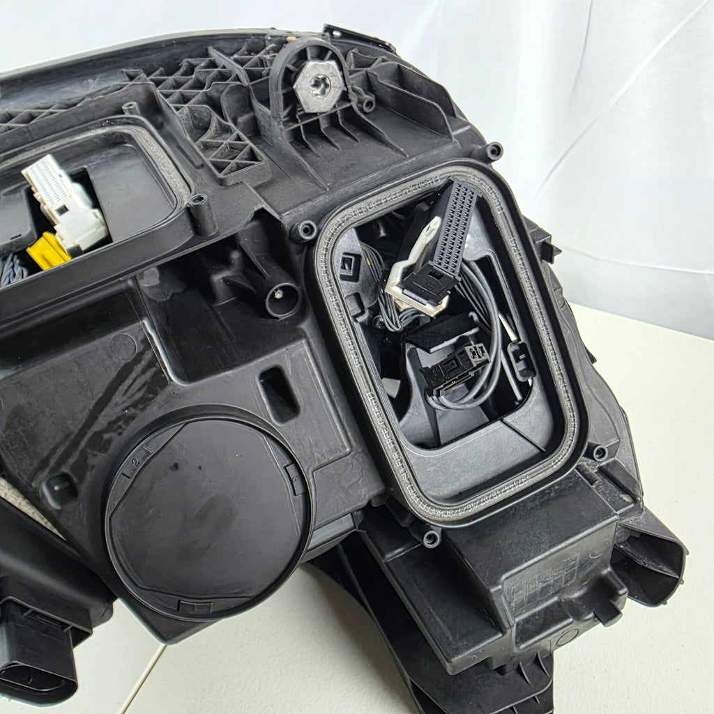 🚗🚗 Mercedes-Benz E-Class W213 Multibeam LED Blue LEFT USED GENUINE A2139061704