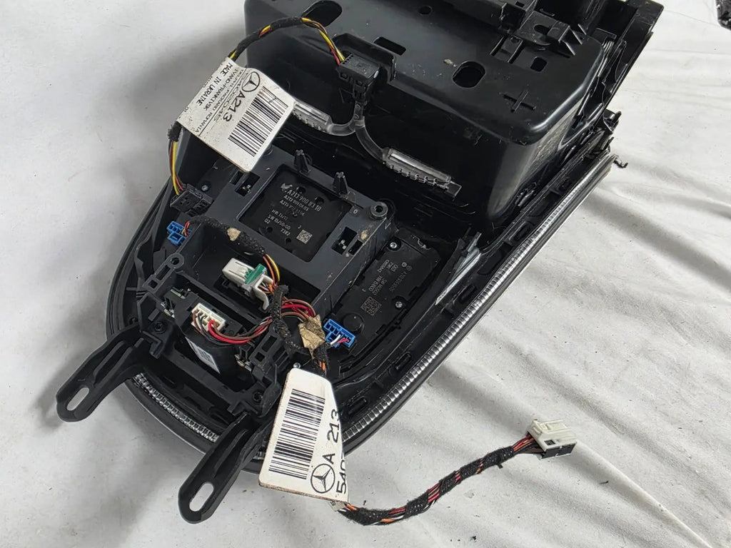 2017-2019 MERCEDES E300 W213 CENTER CONSOLE & SHIFTER KNOB & SWITCHES OEM