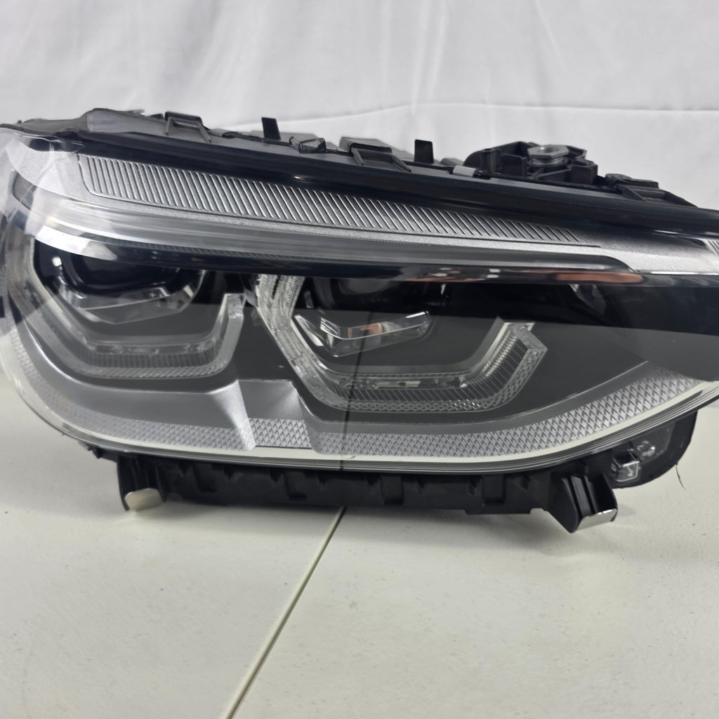 🚗BMW iX3 G08 G01 F97 G02 F98 ICON Adaptive LED Headlight RIGHT GENUINE 7466120