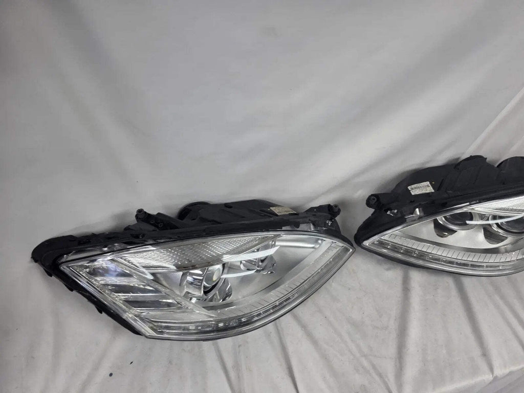 MERCEDES BENZ S-CLASS W221 BI-XENON Headlight PAIR OEM A2218200639 A2218202939