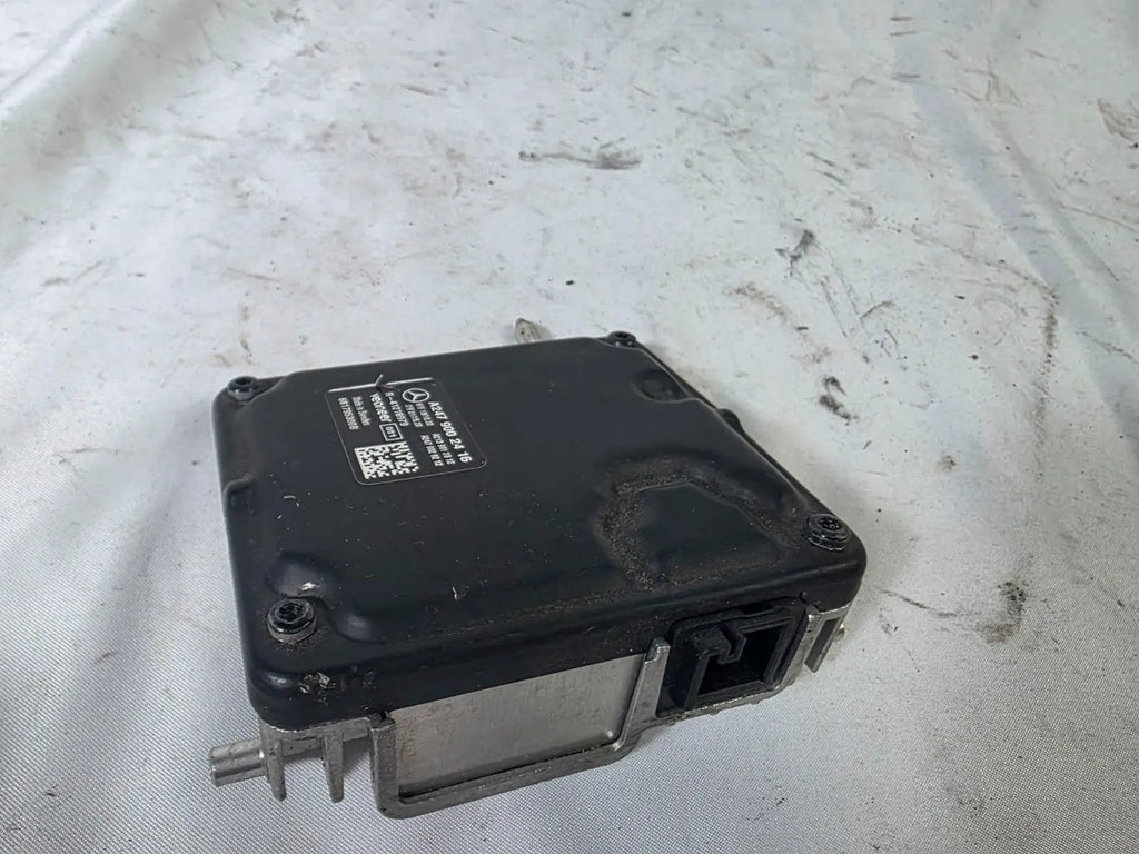 22 Mercedes-Benz Sprinter 1500 Multifunctional Camera Unit  A2479002416 OEM