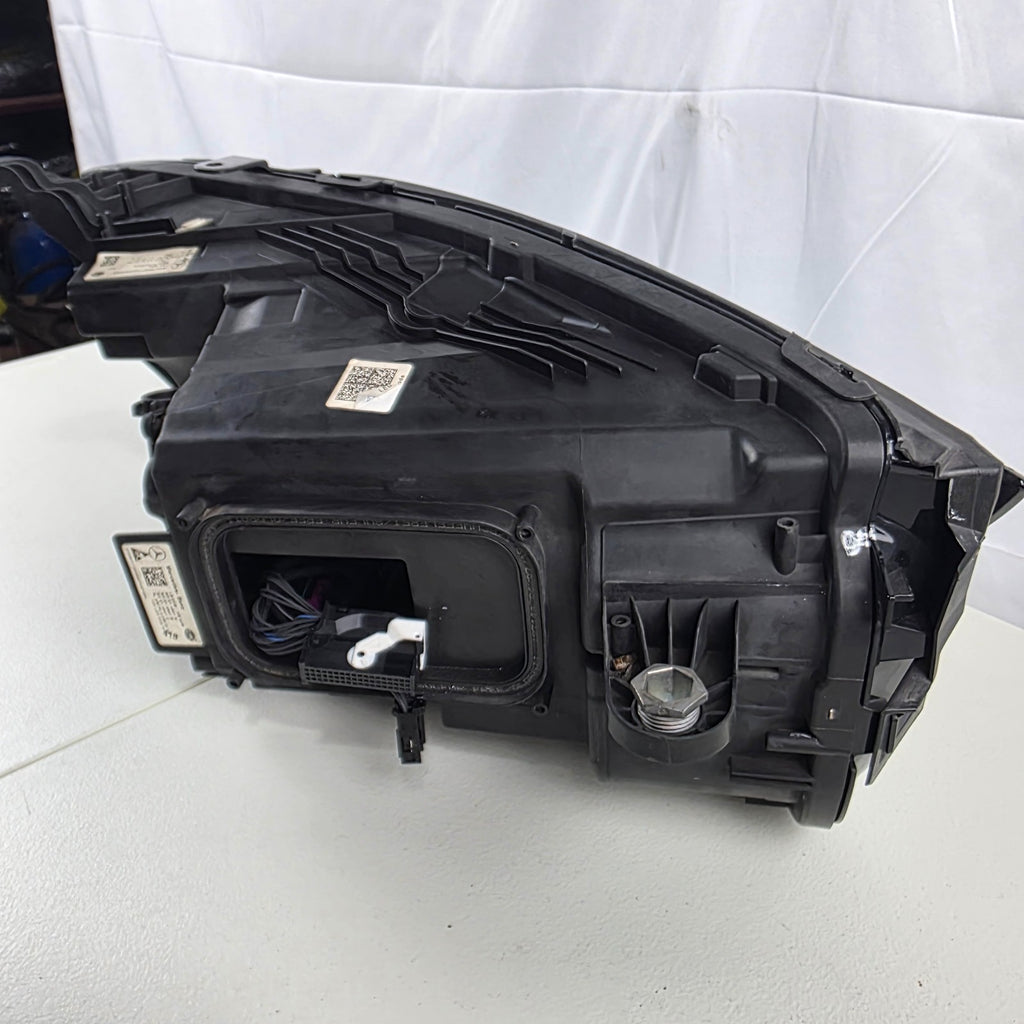 🚗🚗 Mercedes-Benz CLS C257, W257 LED High performance LEFT USED OEM A2579067700