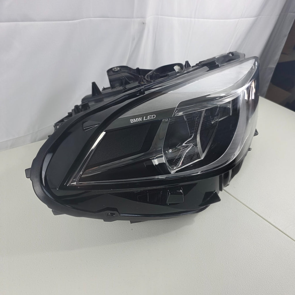 🚗🚗 BMW 1 Series F40 LED Headlight RIGHT USED OEM GENUINE 9482808