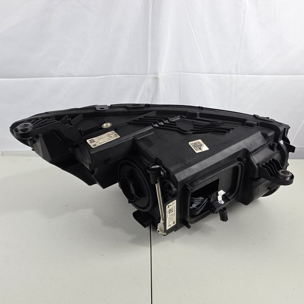 🚗🚗 Mercedes-Benz CLS C257, W257 LED High performance LEFT USED OEM A2579067700