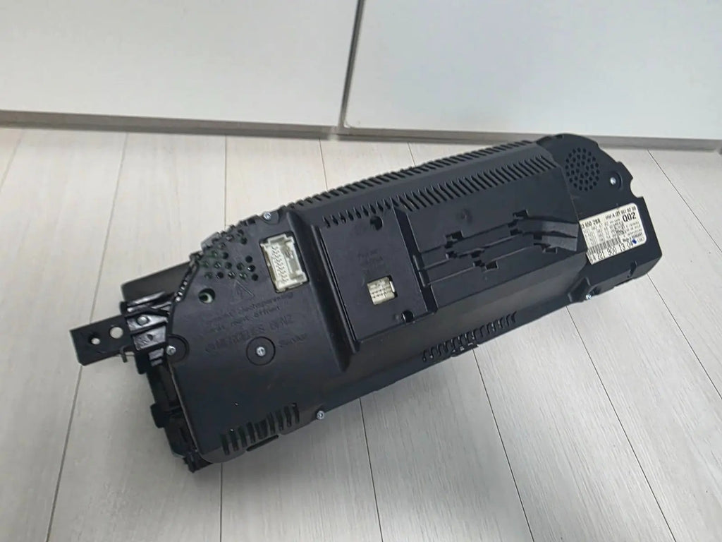 Mercedes-Benz S W221 Diesel speedometer instrument cluster OEM A2219001304
