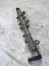 Load image into Gallery viewer, BMW X1 G20 G21 G30 F48 2,0 20d Rail Pipe B47C20B B47 OEM GENUINE 0445214371