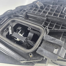 Load image into Gallery viewer, 🚗🚗 Mercedes-Benz GLE W167 Multibeam LED LEFT USED GENUINE OEM A1679066706