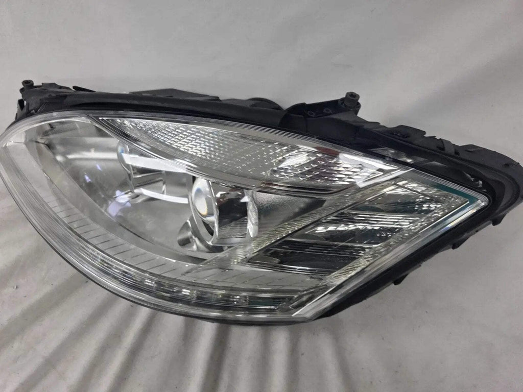 MERCEDES BENZ S-CLASS W221 BI-XENON Headlight PAIR OEM A2218200639 A2218202939