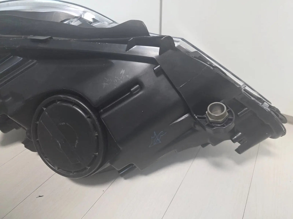 Mercedes-Benz W212 E200 E220 HID Xenon Left EU headlight OEM GENUINE A2128200139