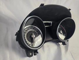 Mercedes GLA W156 2015 DIESEL SPEEDOMETER INSTRUMENT CLUSTER OEM A1569004501