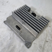 Load image into Gallery viewer, 2018 - 2021 BMW M550Xi 530i 540i G30 VOLTAGE INVERTER CONVERTER MODULE UNIT OEM