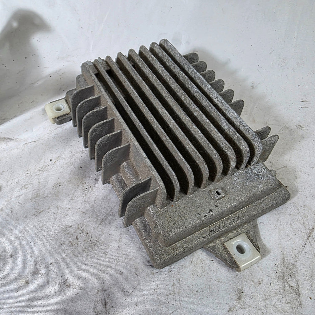 Maserati GranTurismo S M145 OEM Bose Audio Radio Amplifier Amp & Bracket 230520