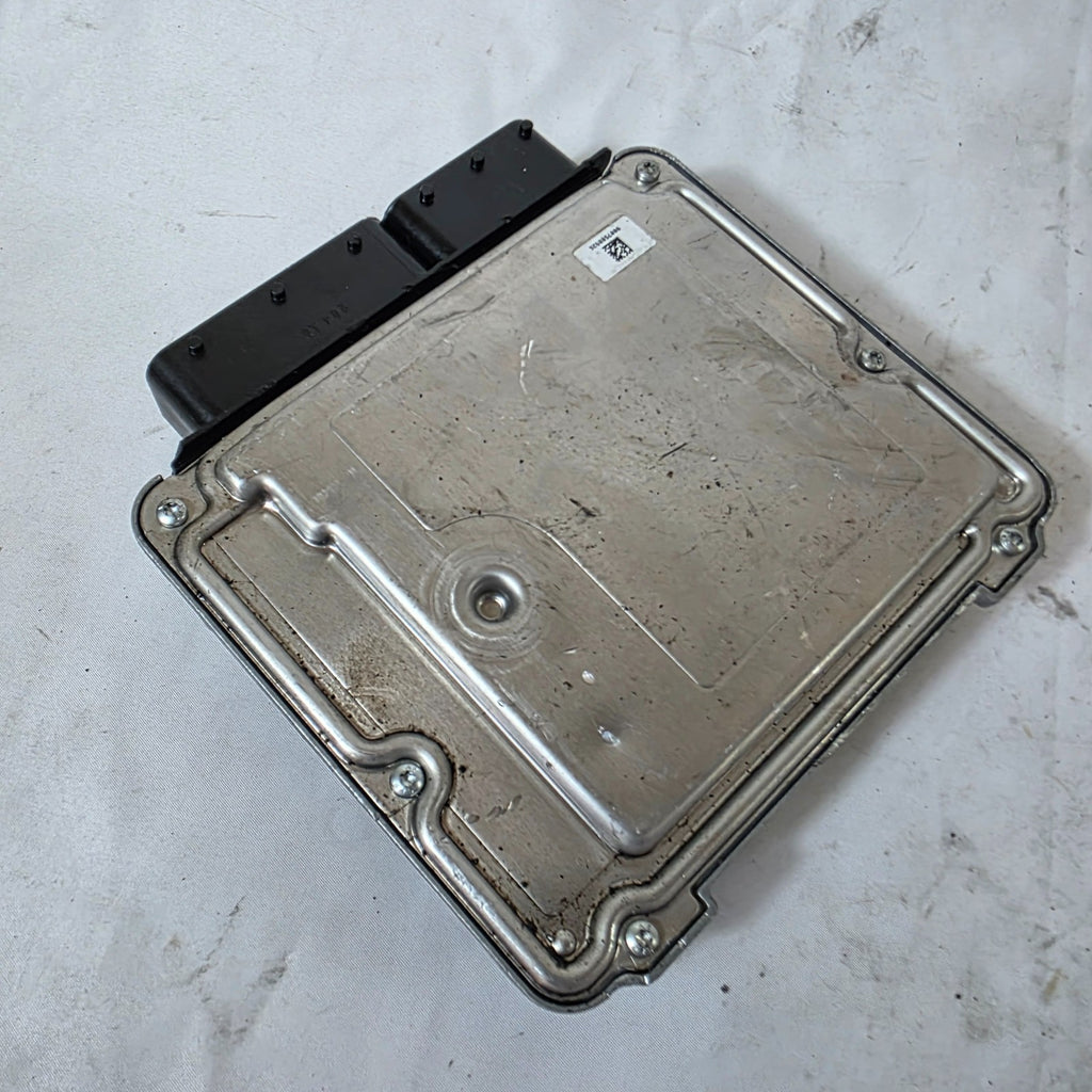 BMW F10 F11 LCI 520d B47 190HP Engine Control Unit MODULE OEM GENUINE 8585425