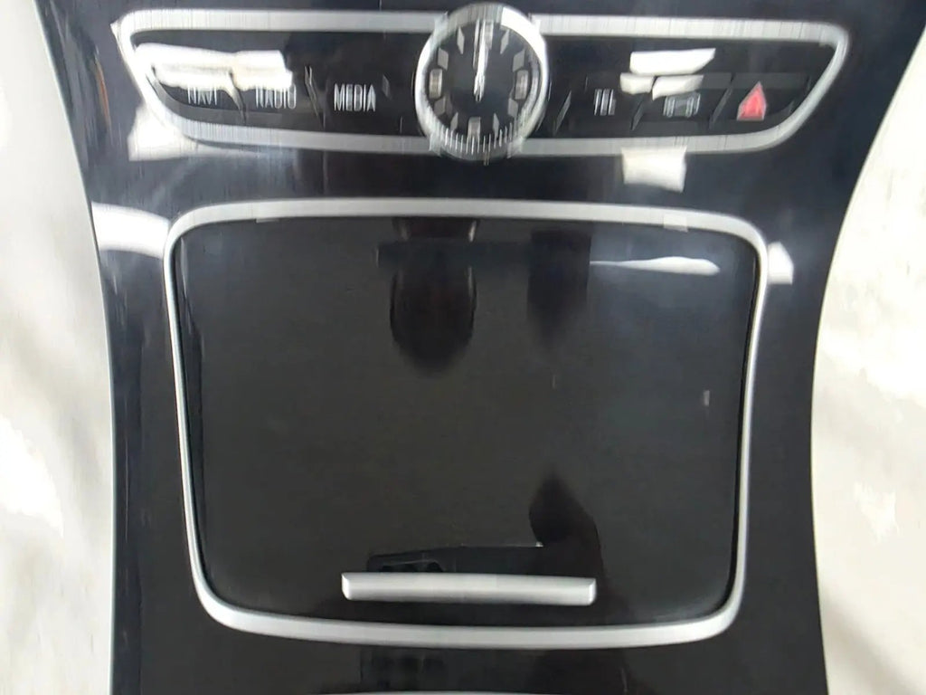 2017-2019 MERCEDES E300 W213 CENTER CONSOLE & SHIFTER KNOB & SWITCHES OEM