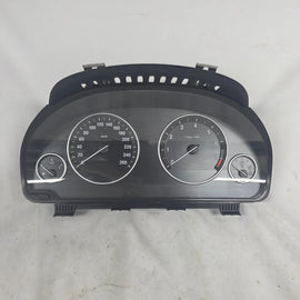 BMW 5 SERIES F10 520D Instrument CLUSTER SPEEDOMETER Panel KMH OEM 9249338